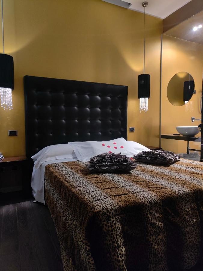 Hotel In - Lounge Room Cazzago  Екстер'єр фото