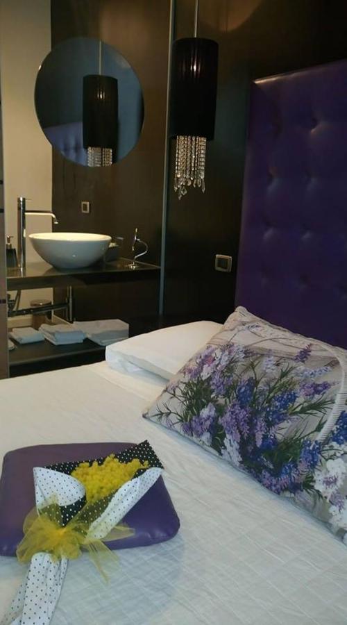 Hotel In - Lounge Room Cazzago  Екстер'єр фото