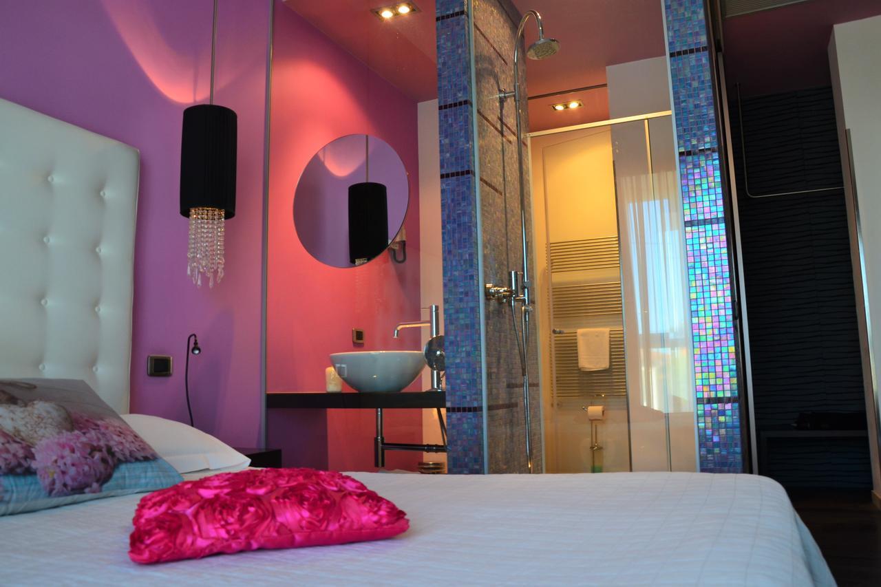 Hotel In - Lounge Room Cazzago  Екстер'єр фото